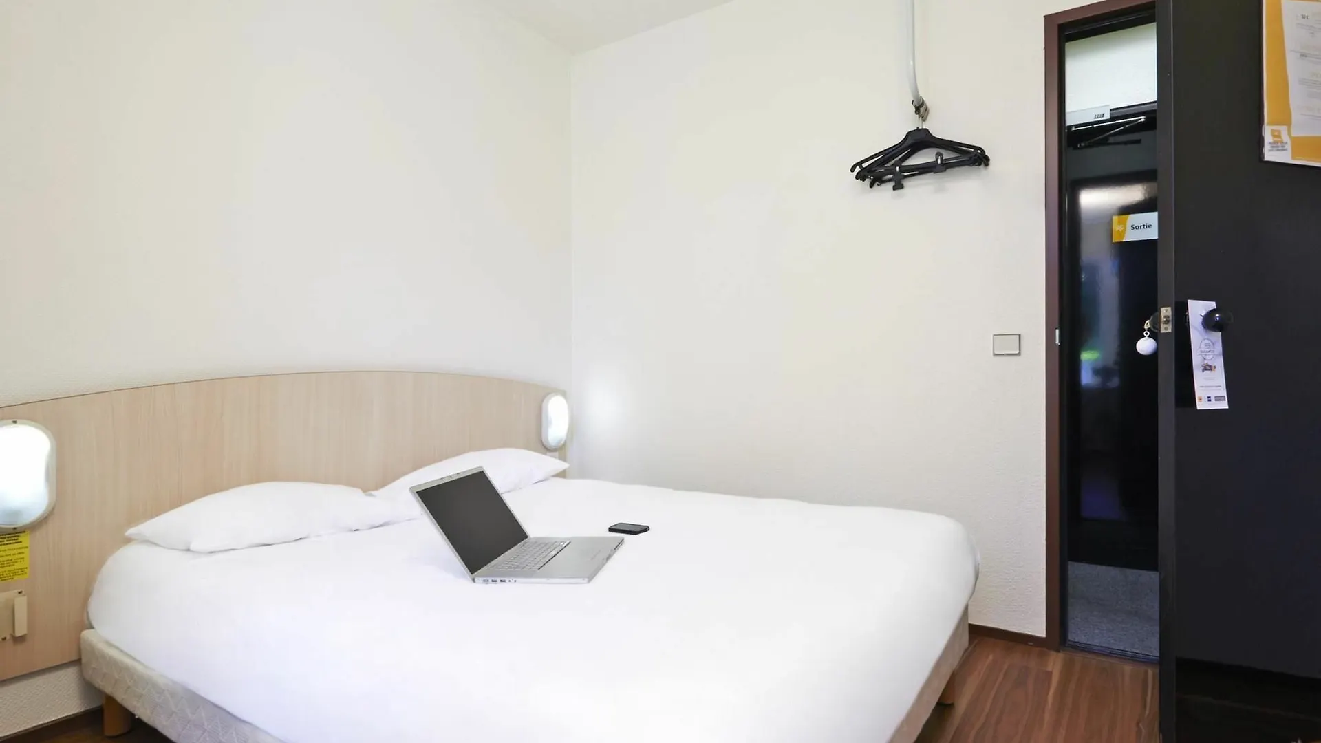 Hotell Premiere Classe Lyon Genay - Massieux